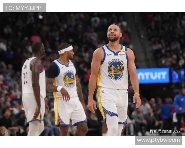 2014年勇士与快船精彩对决全场回放重温经典瞬间与激烈时刻