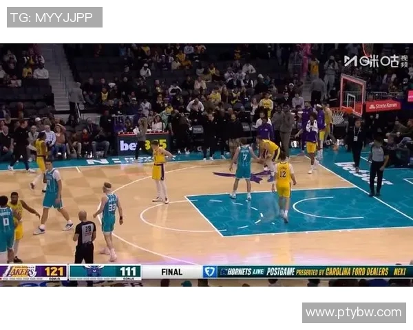 11年黄蜂与湖人经典对决回顾球场上的传奇瞬间与精彩时刻